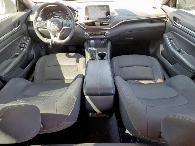 Nissan Altima Sv Image 10