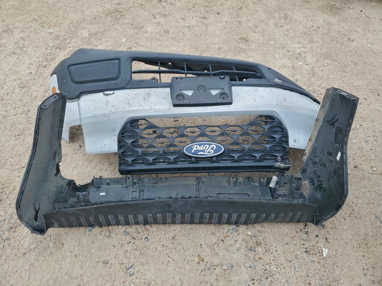 Ford Maverick Xl Image 13