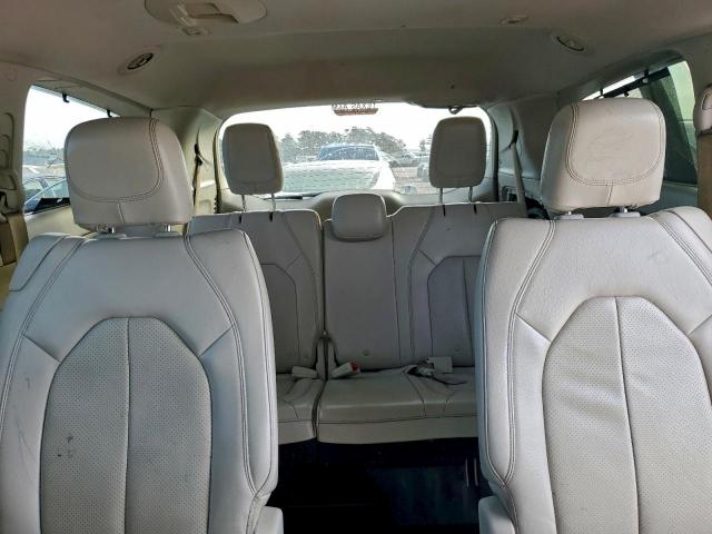 Chrysler Pacifica Touring L Image 13