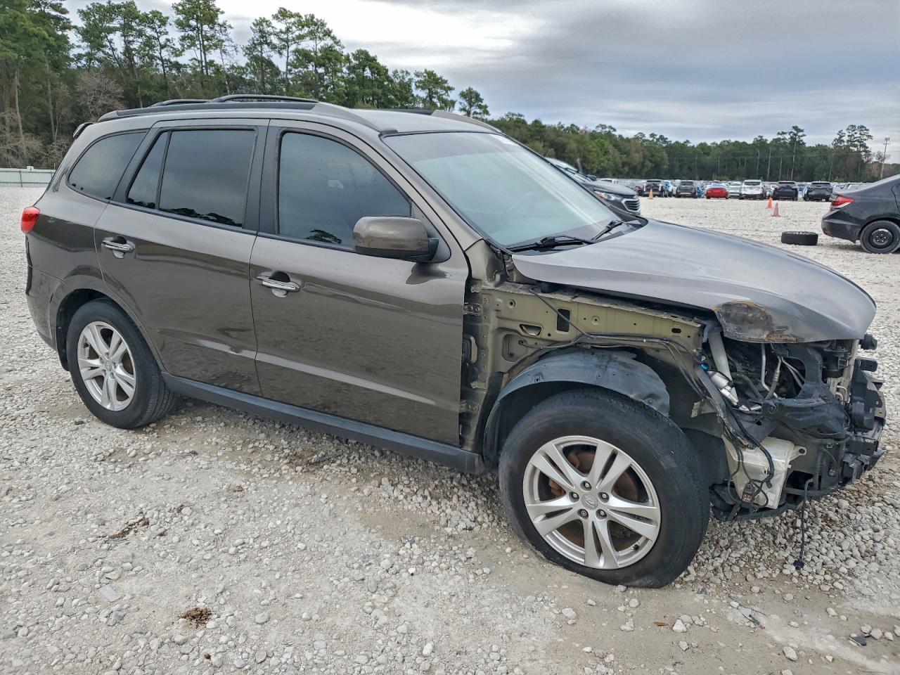 Hyundai SANTA FE Limited Image 11