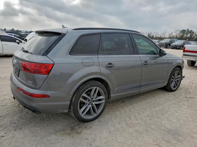 Audi Q7 Prestige Image 3