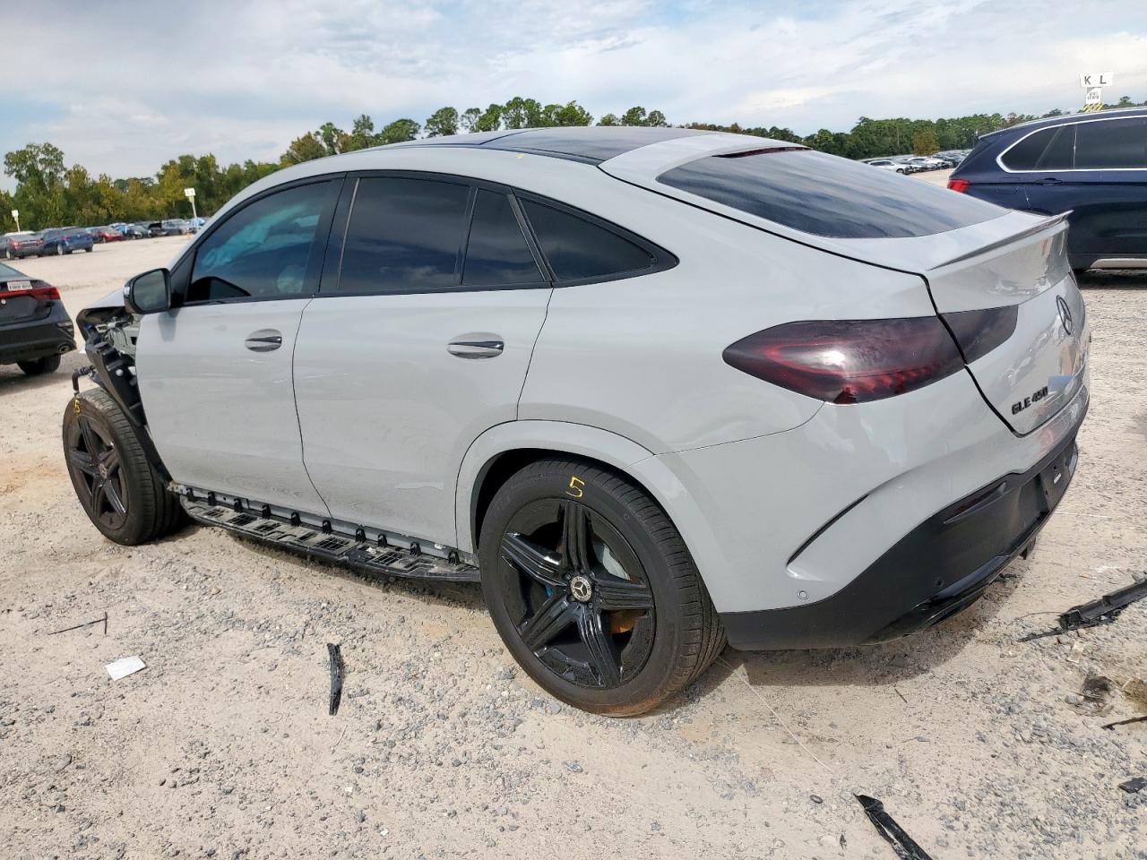 Mercedes-Benz GLE 450 4matic Image 3