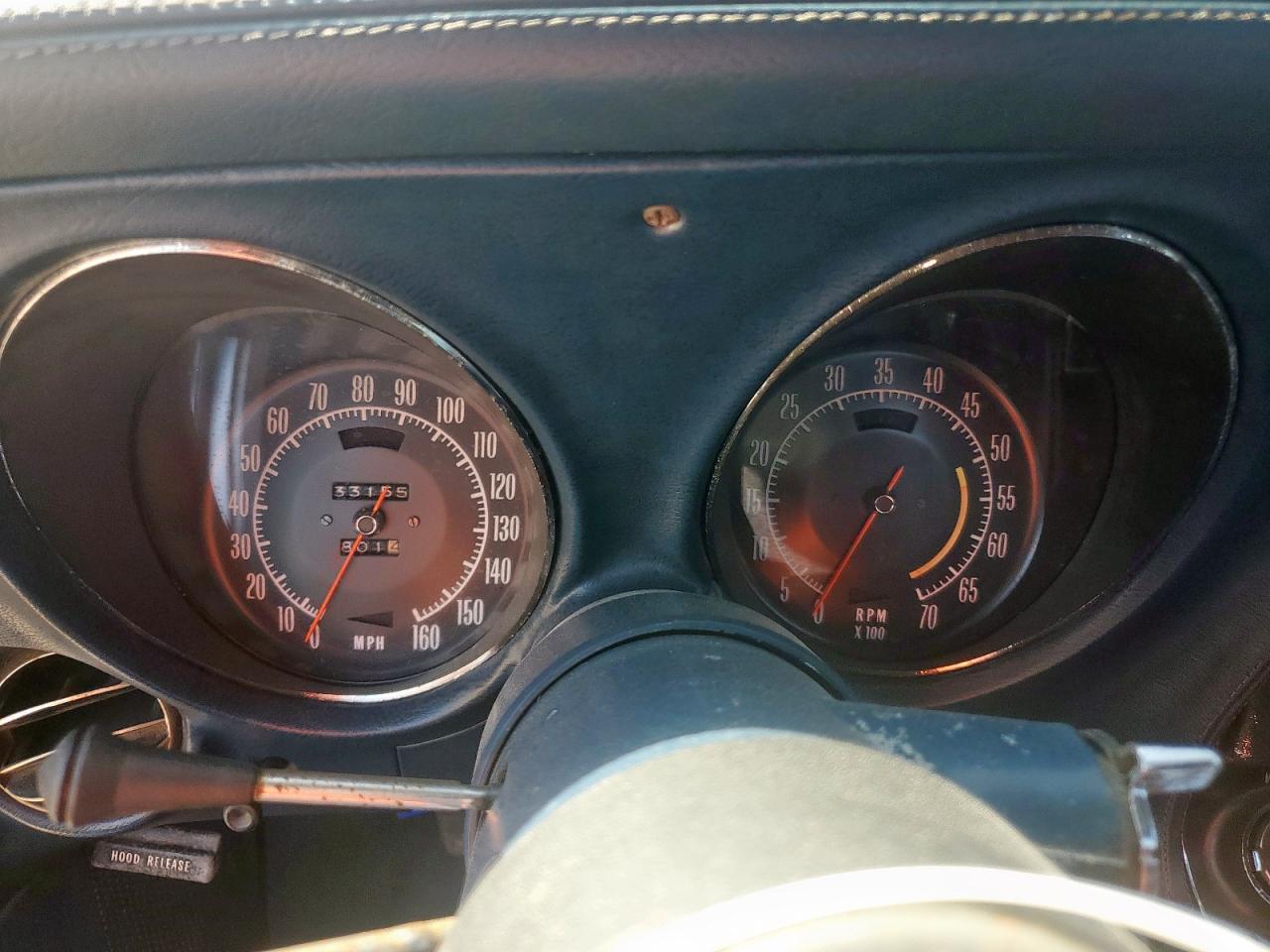 Chevrolet Corvette Image 7