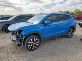  Salvage Volkswagen Taos