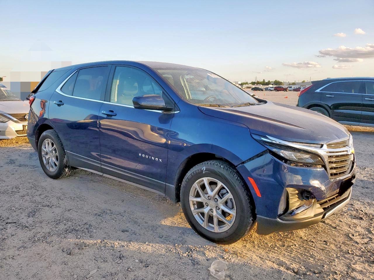 Chevrolet Equinox Lt Image 4