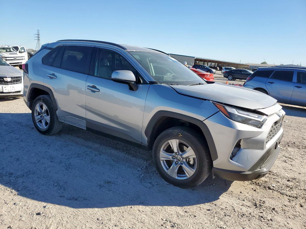 Toyota RAV4 Xle Image 5