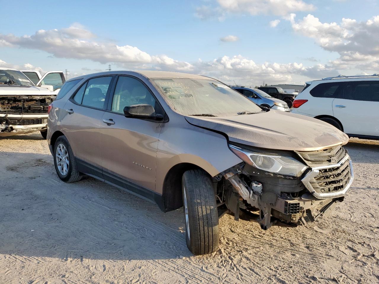 Chevrolet Equinox Ls Image 4