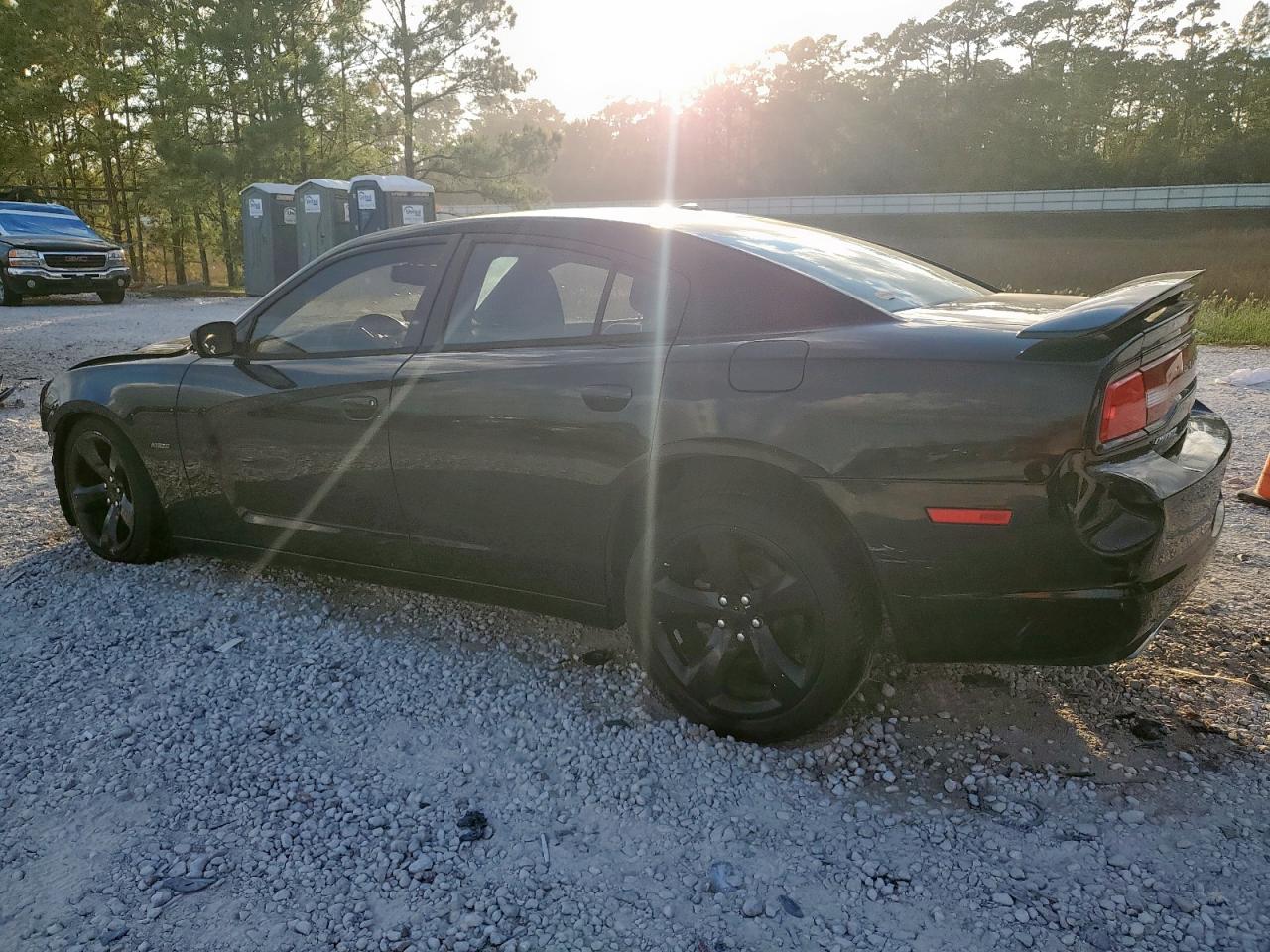 Dodge Charger R/t Image 2