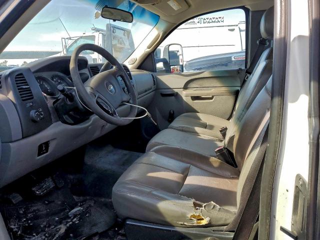 Chevrolet Silverado C2500 Heavy Duty Image 5