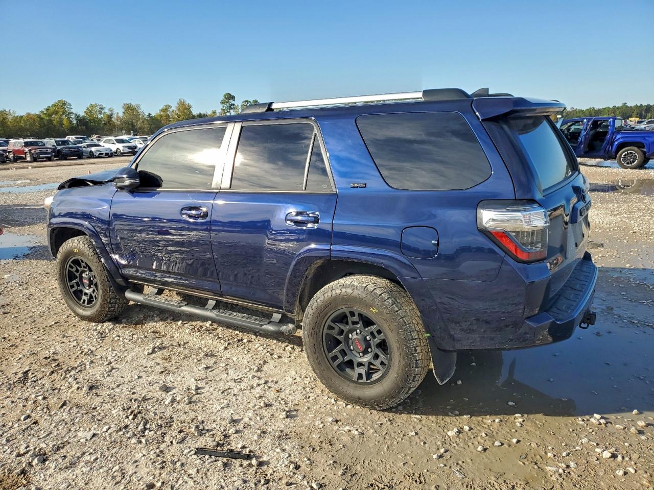 Toyota 4Runner Se Image 8