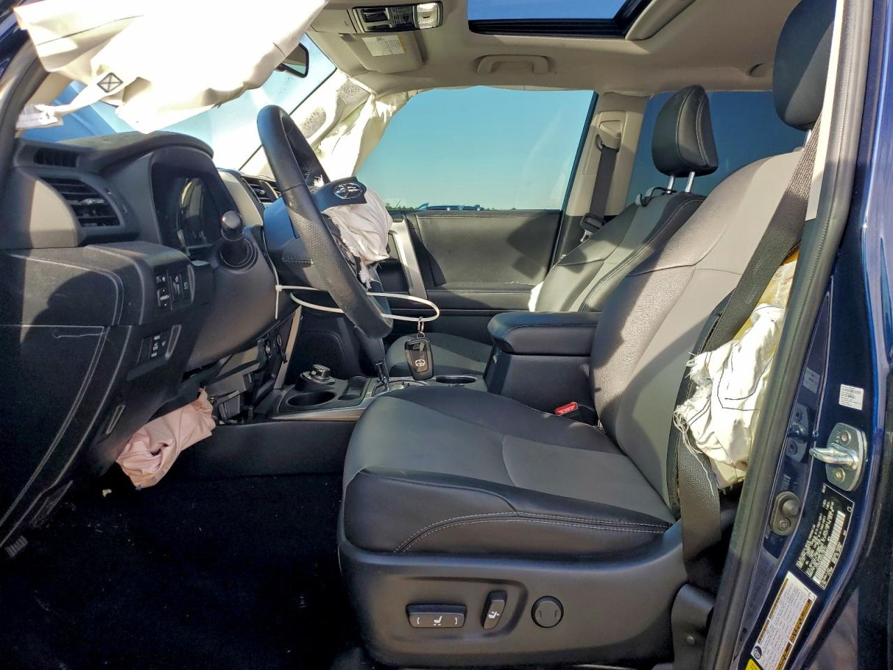 Toyota 4Runner Se Image 2