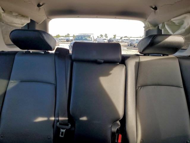 Toyota 4Runner Se Image 13