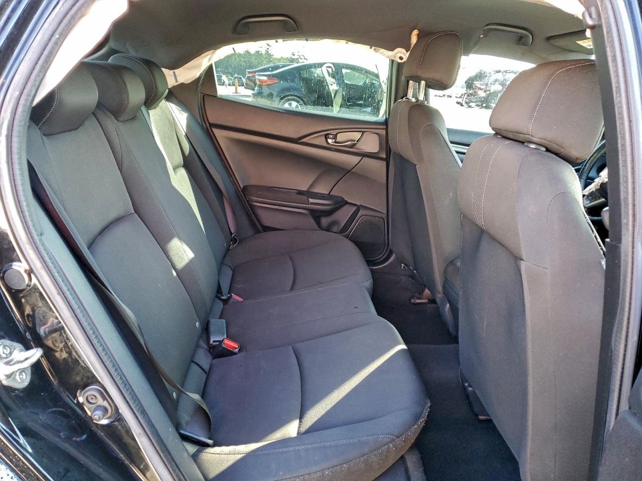 Honda Civic Sport Image 9