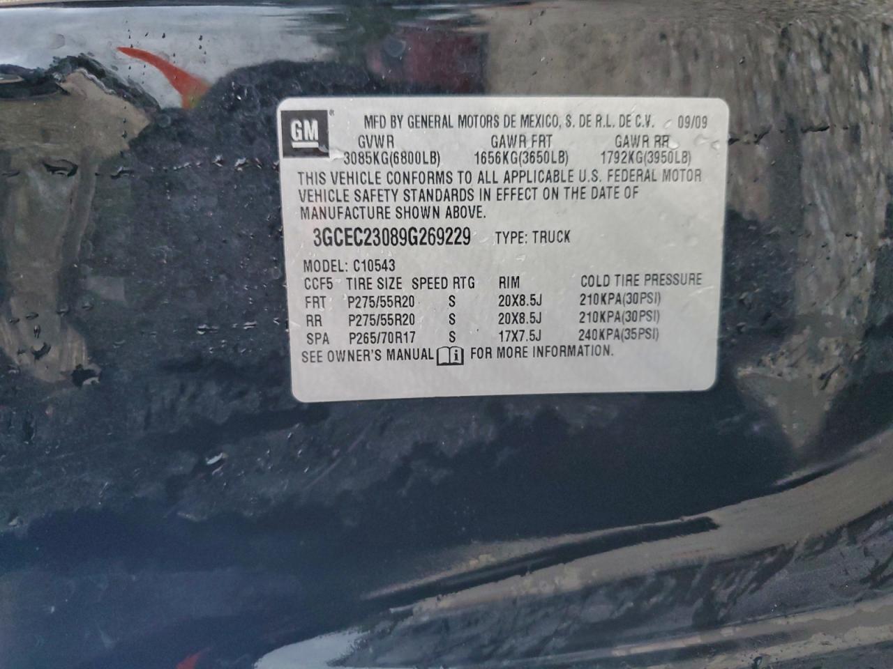 Chevrolet Silverado C1500 Lt Image 9