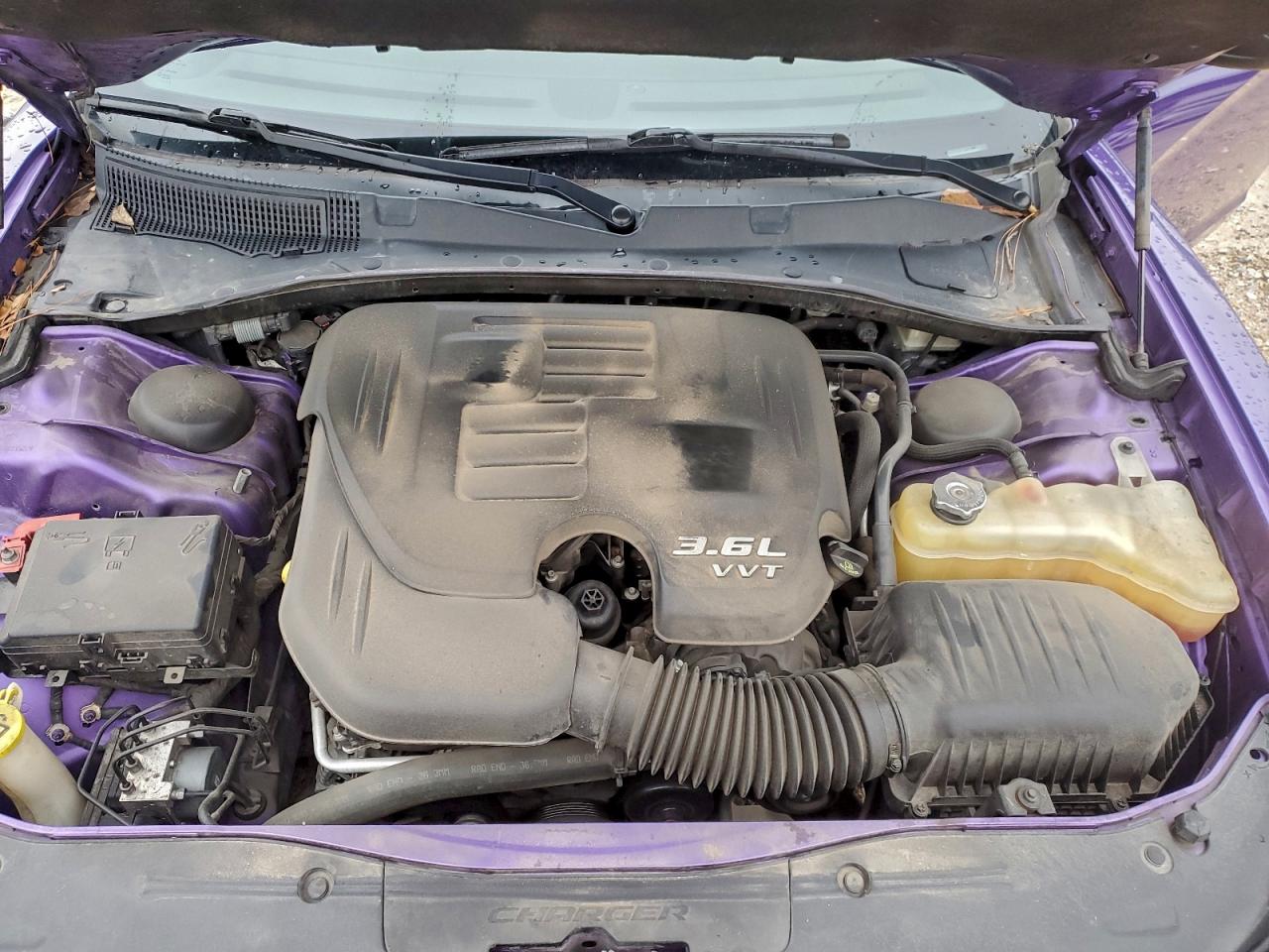 Dodge Charger Sxt Image 8