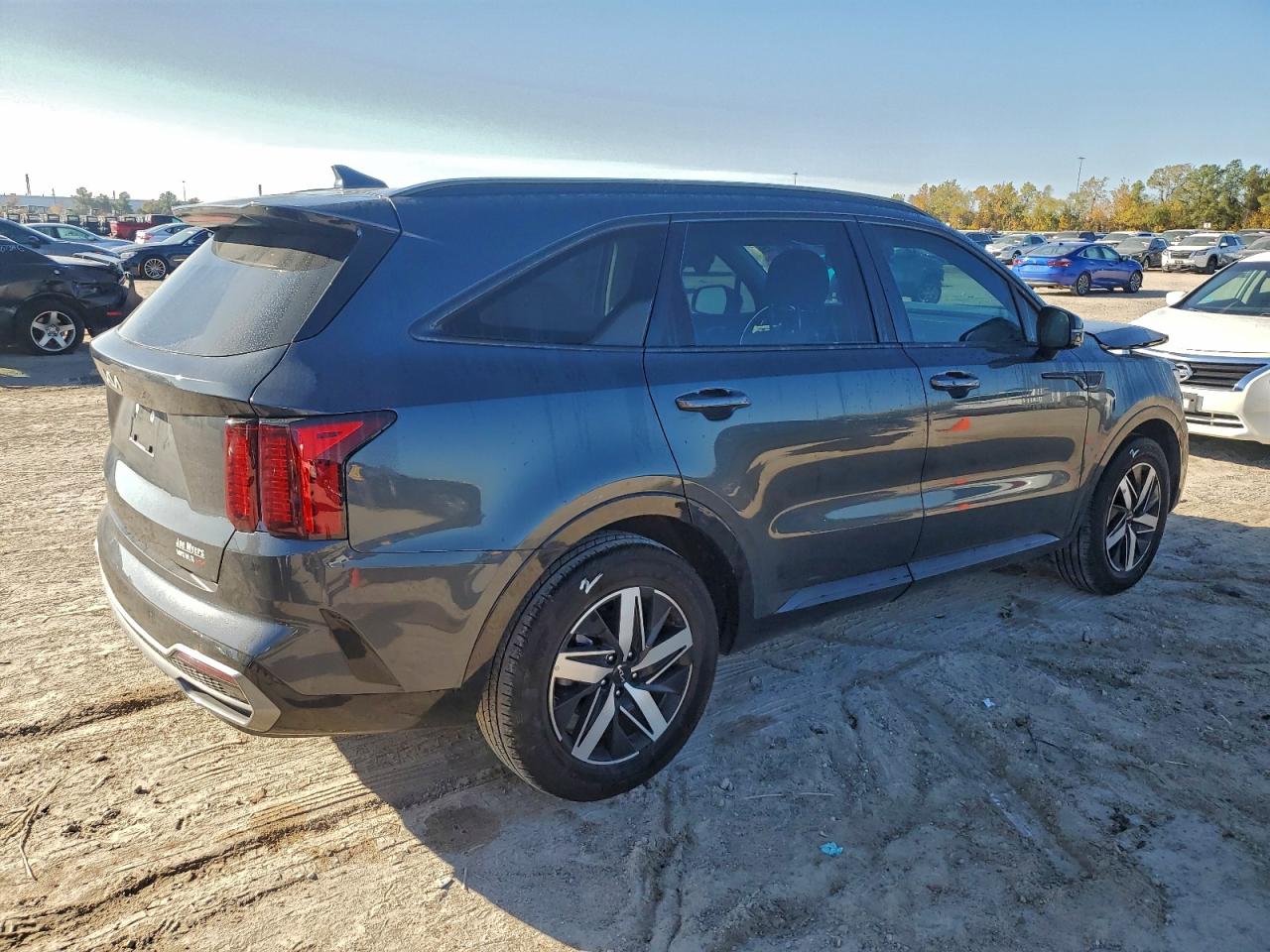 Kia Sorento S Image 5