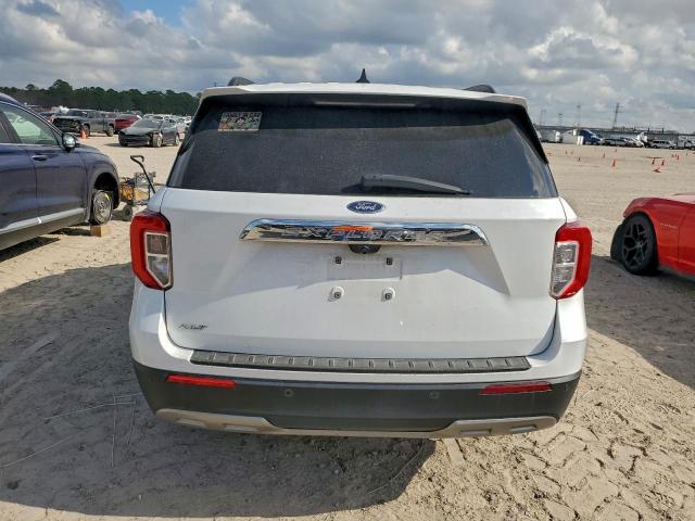 Ford Explorer Xlt Image 7