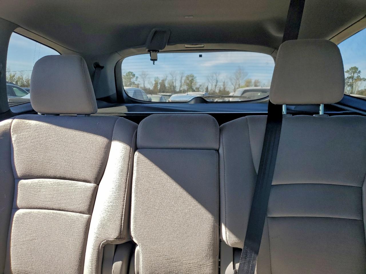 Honda Pilot Lx Image 8