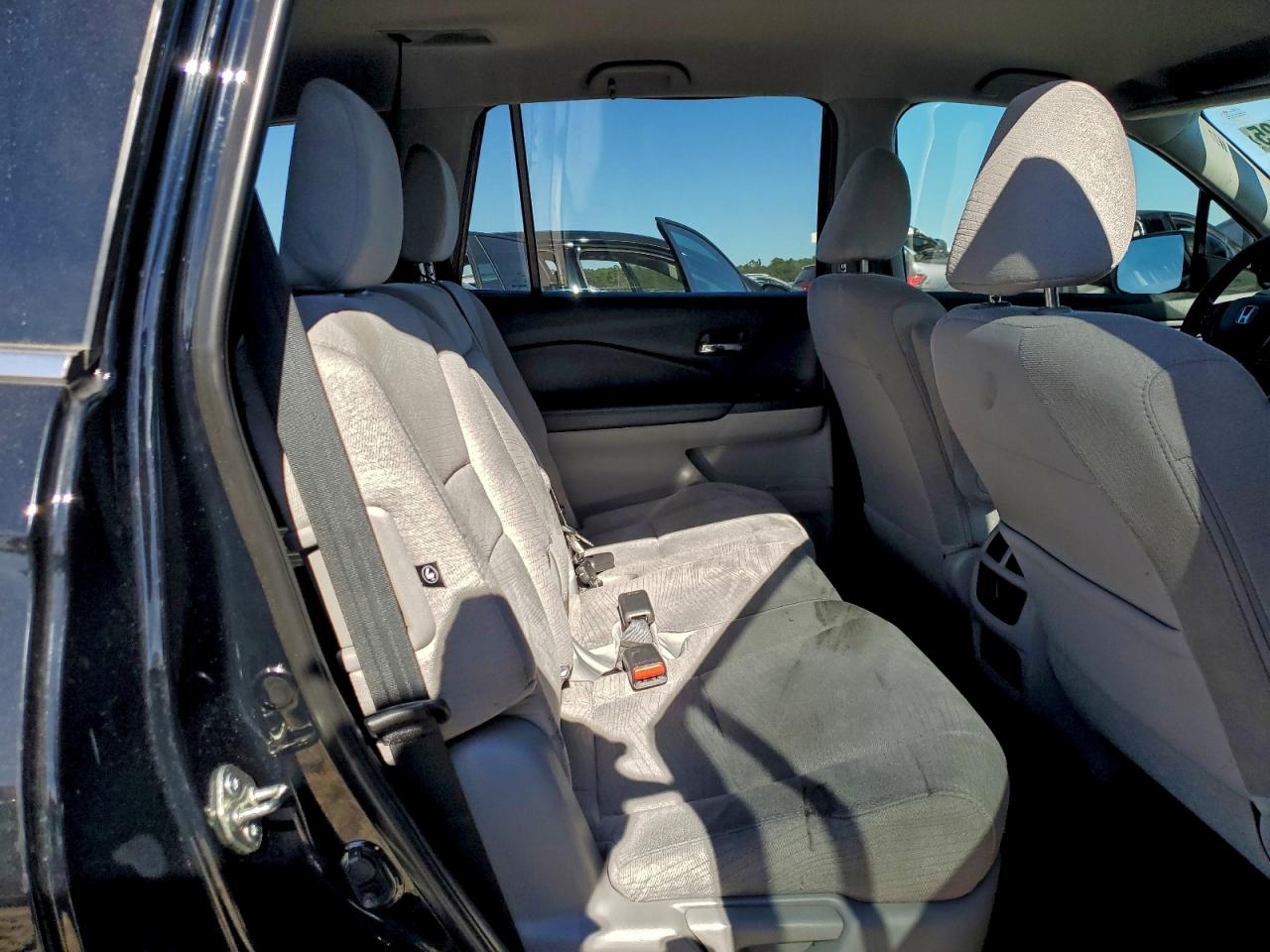 Honda Pilot Lx Image 10