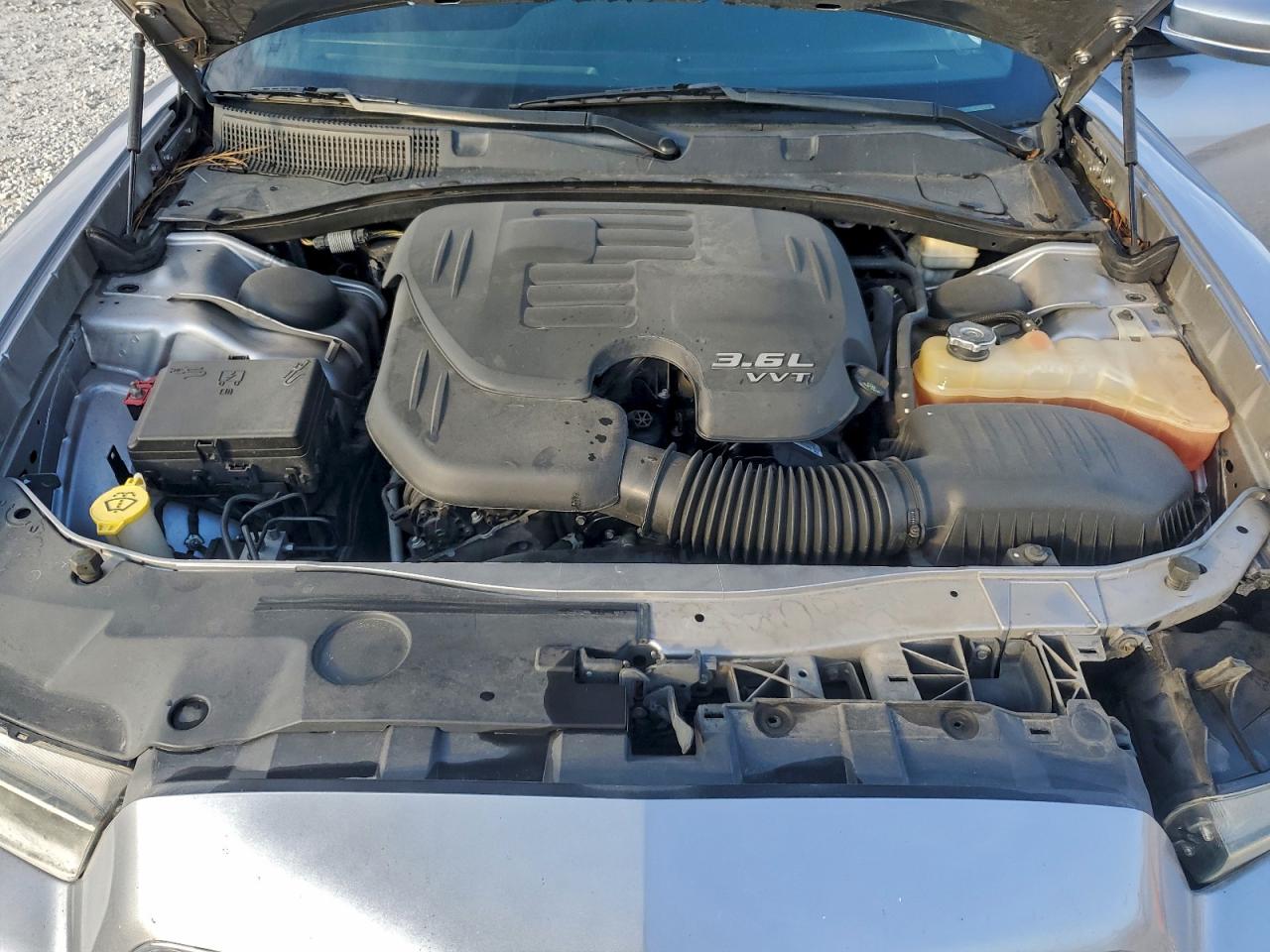 Dodge Charger Sxt Image 6