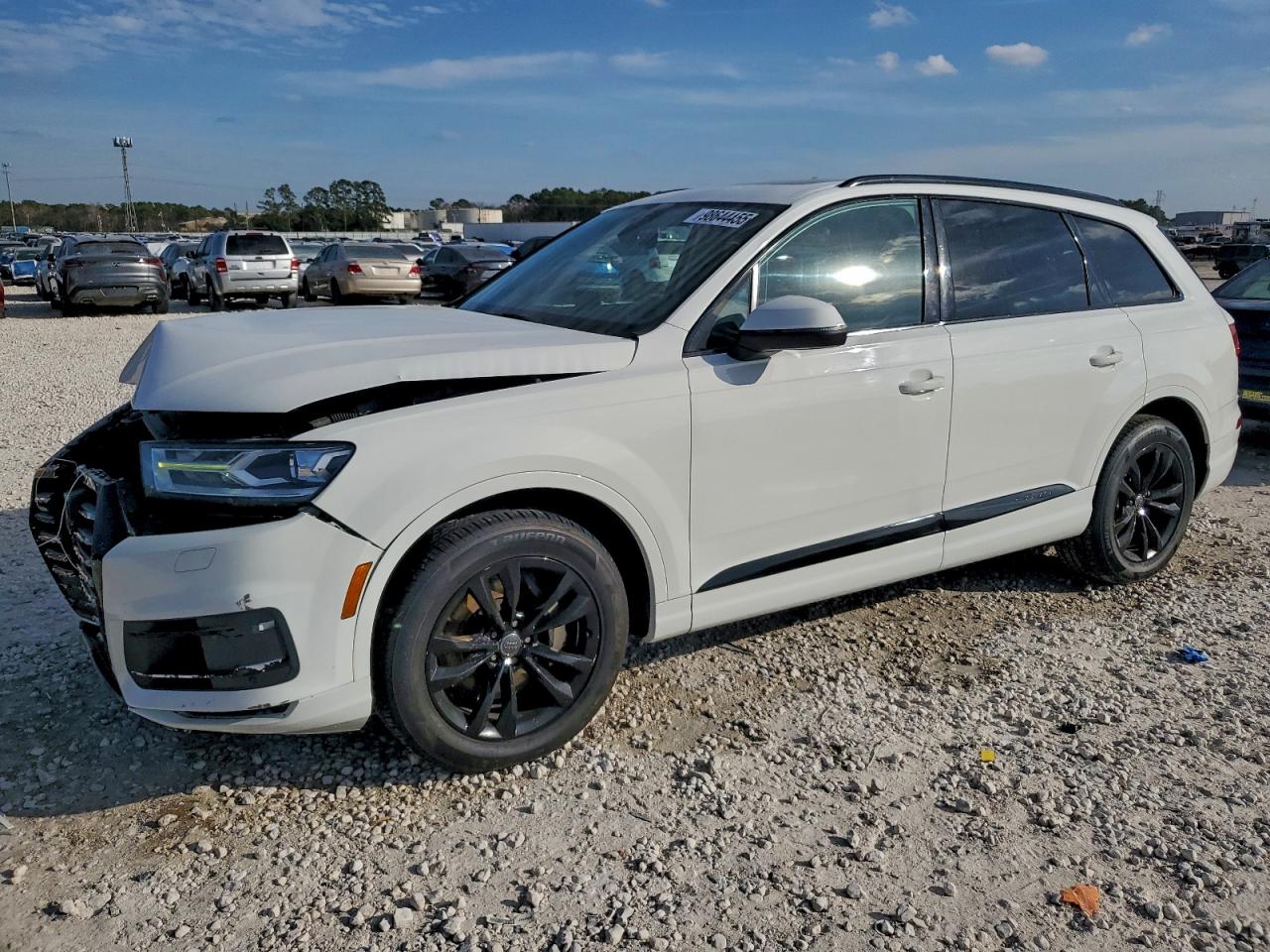 Audi Q7 Premium Plus Image 1