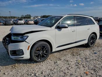  Salvage Audi Q7