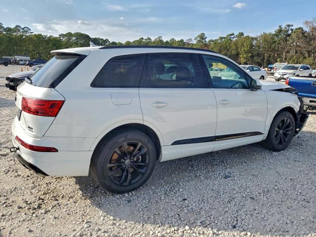 Audi Q7 Premium Plus Image 2