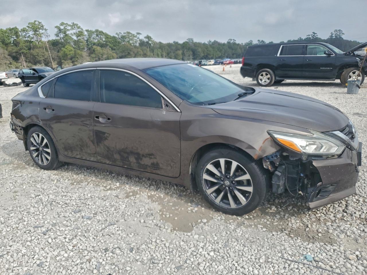 Nissan Altima 2.5 Image 4