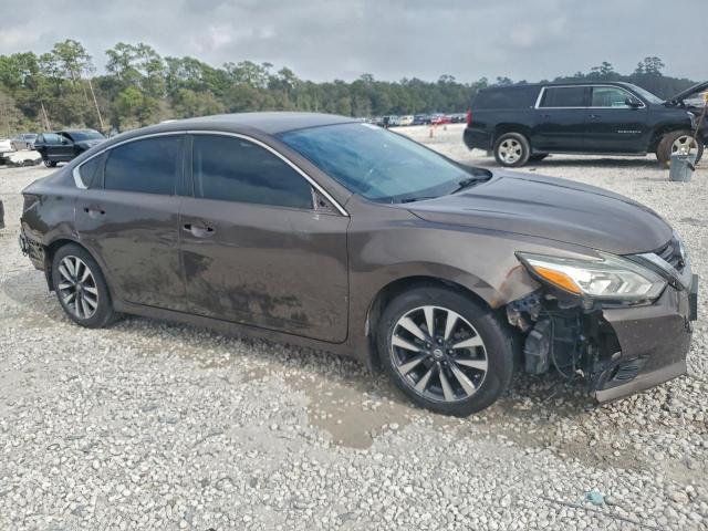 Nissan Altima 2.5 Image 4