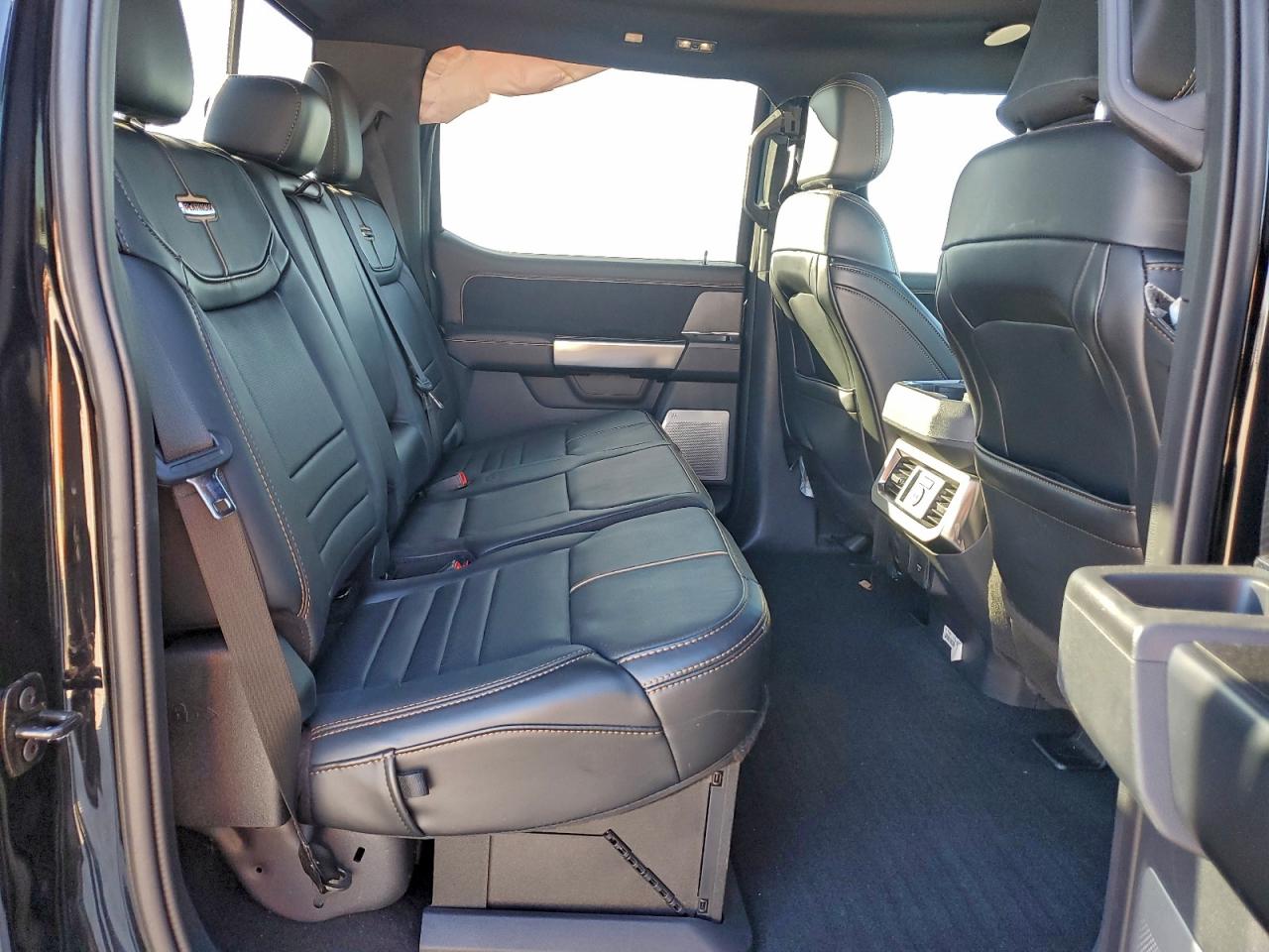 Ford F-250 Super Duty Image 10