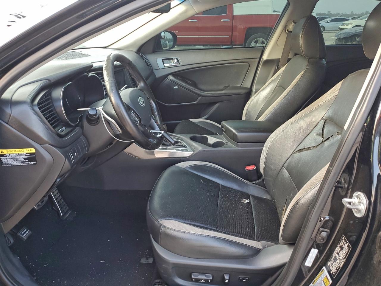 Kia Optima Sx Image 8