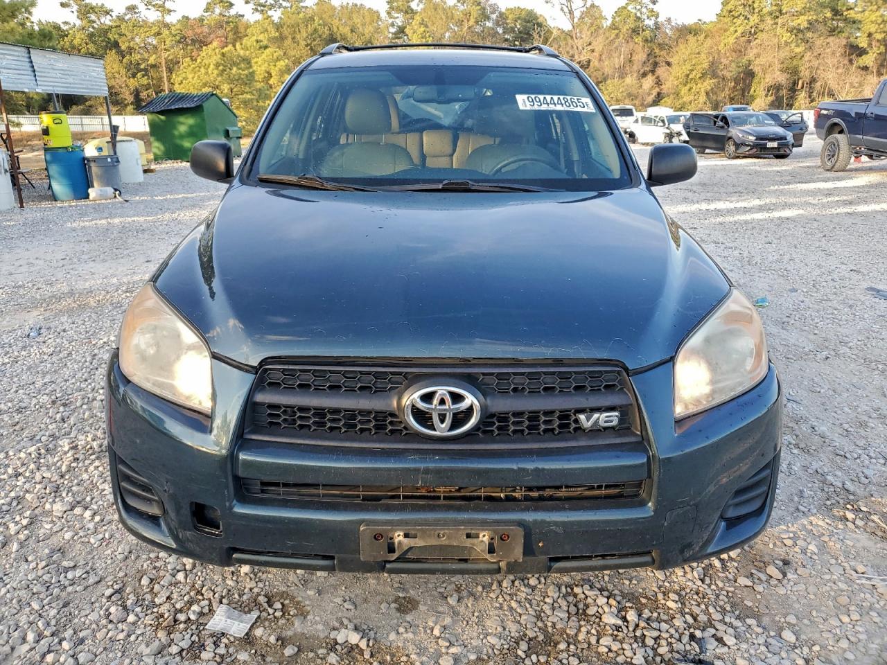 Toyota RAV4 Image 5