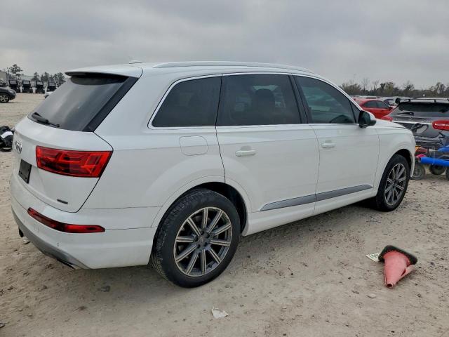 Audi Q7 Premium Plus Image 3