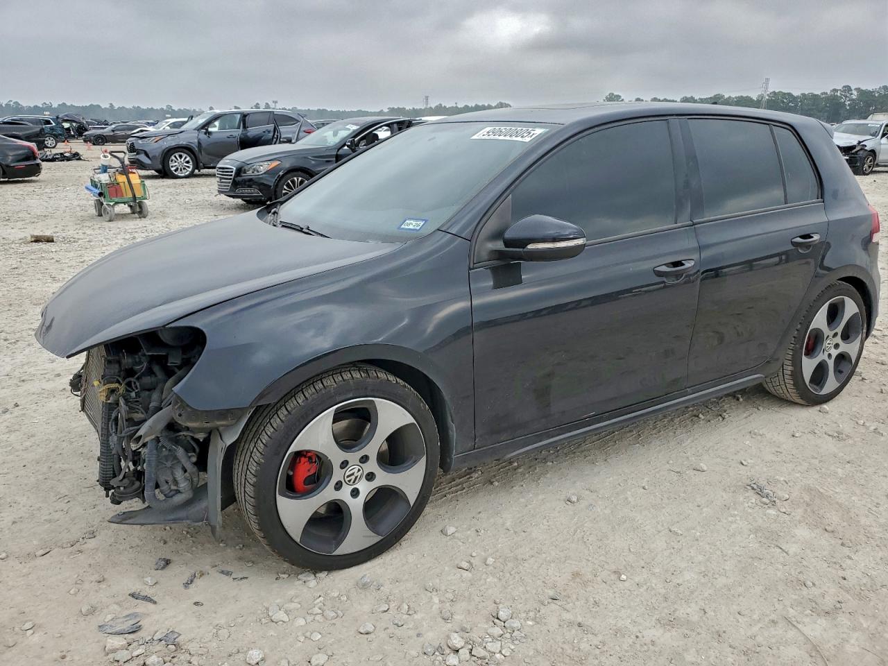 Volkswagen GTI Image 1