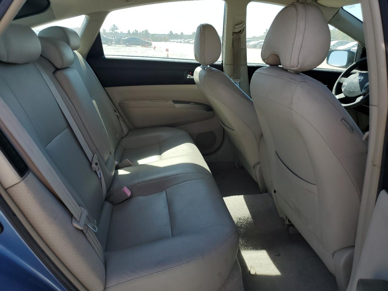 Toyota Prius Image 11