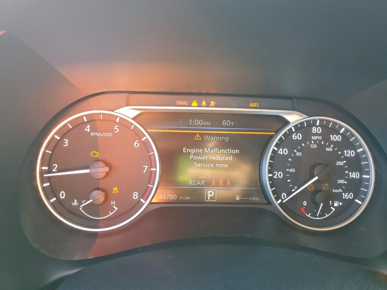 Nissan Sentra Sr Image 5