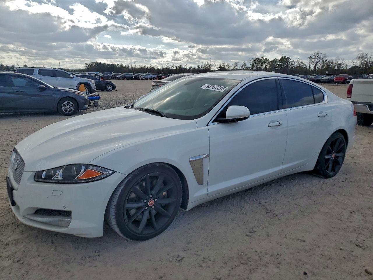 Jaguar XF 3.0 Sport Image 1