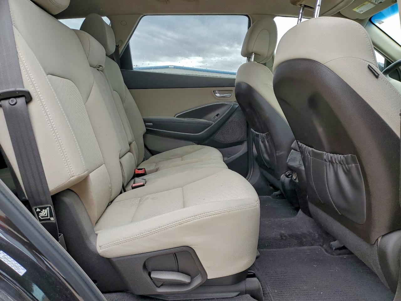 Hyundai SANTA FE Se Image 10