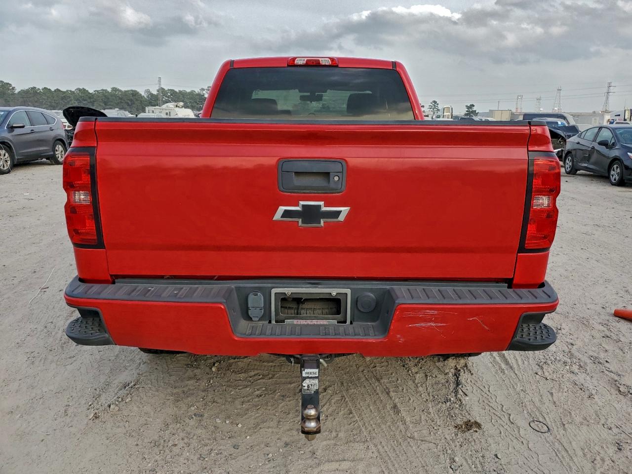 Chevrolet Silverado K1500 Custom Image 12