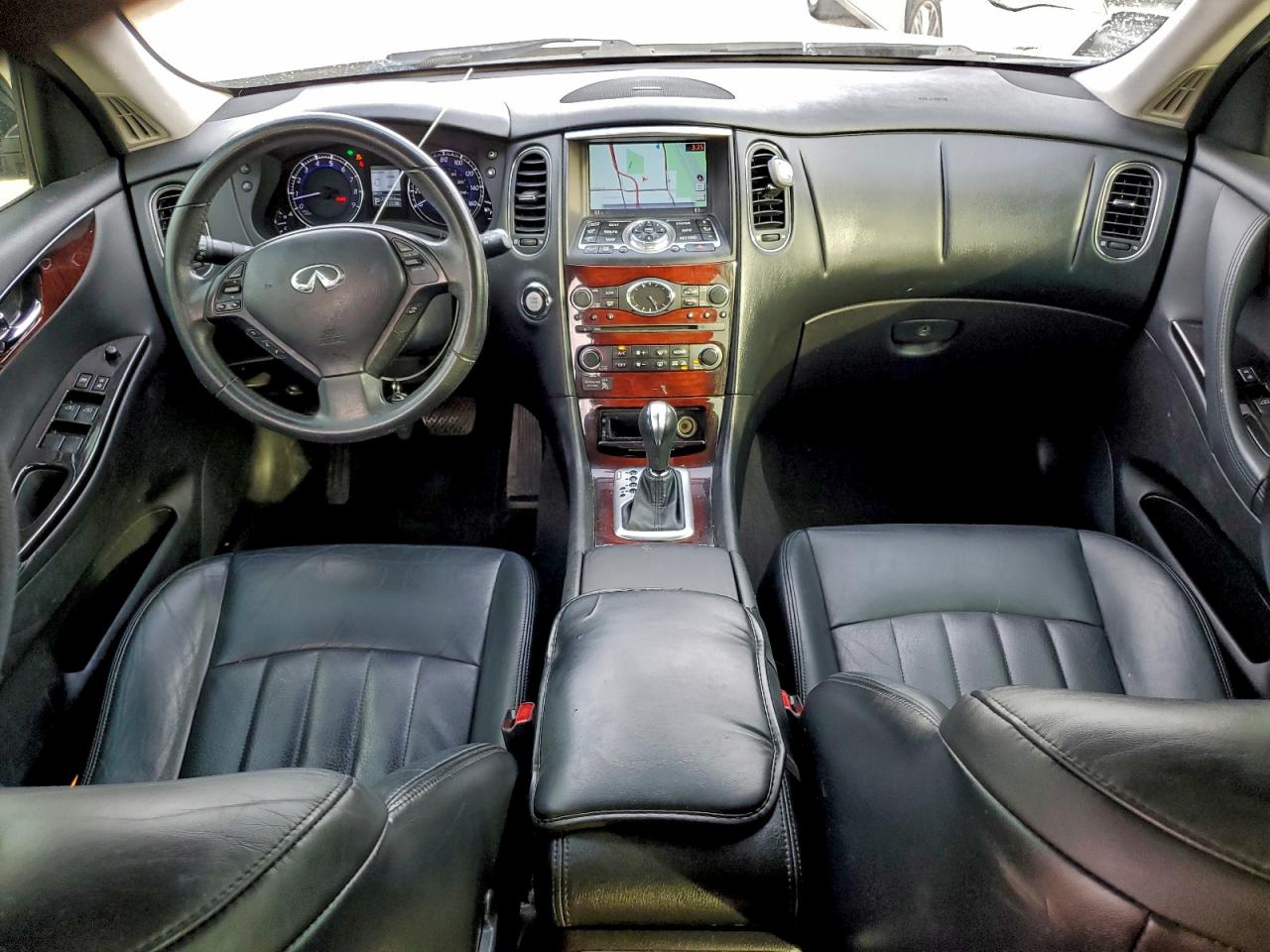 INFINITI Qx Image 10
