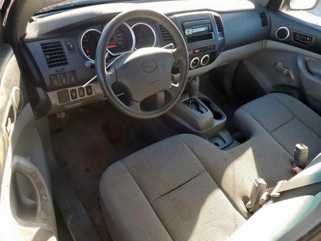 Toyota Tacoma Image 8