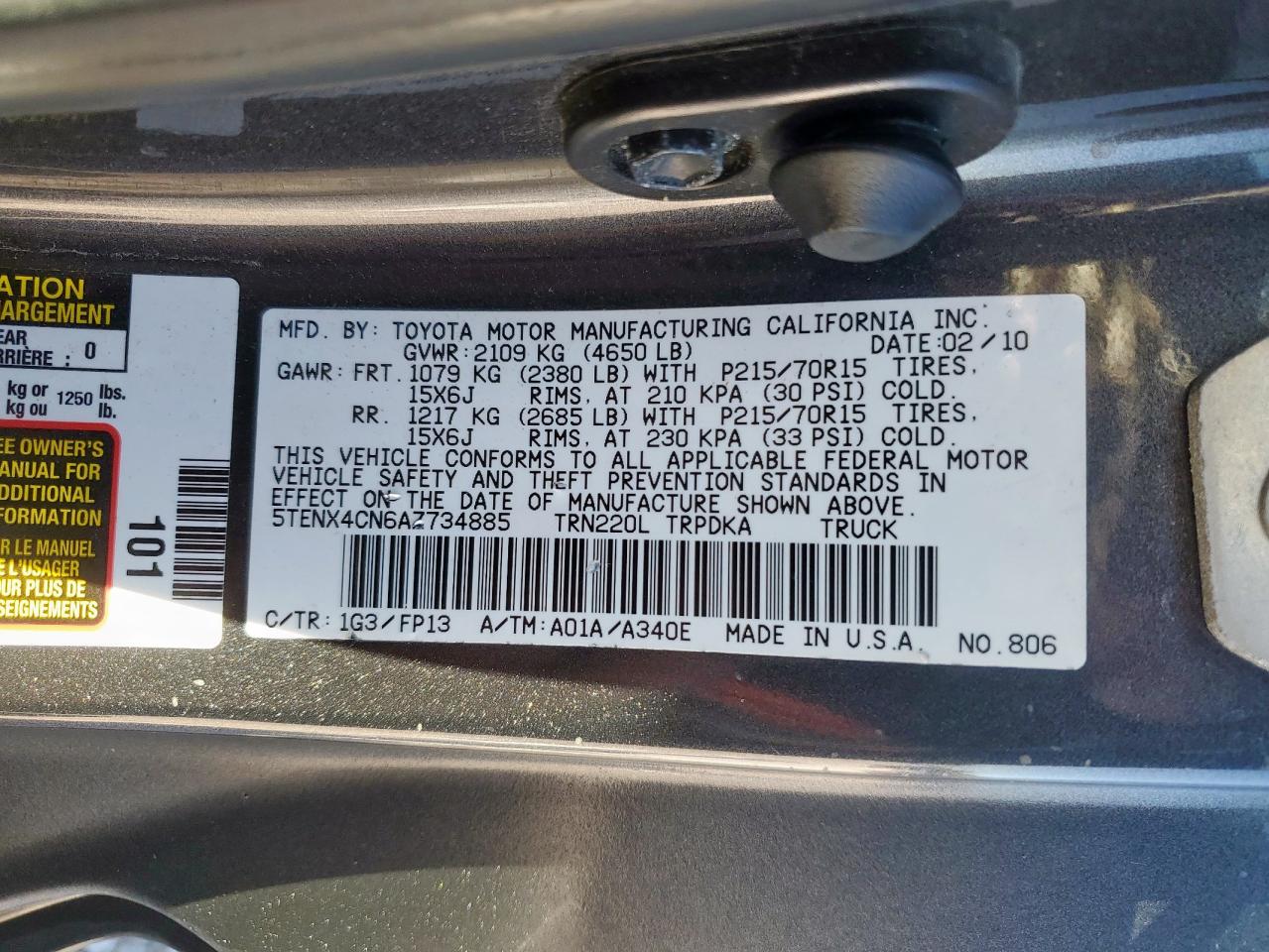 Toyota Tacoma Image 12