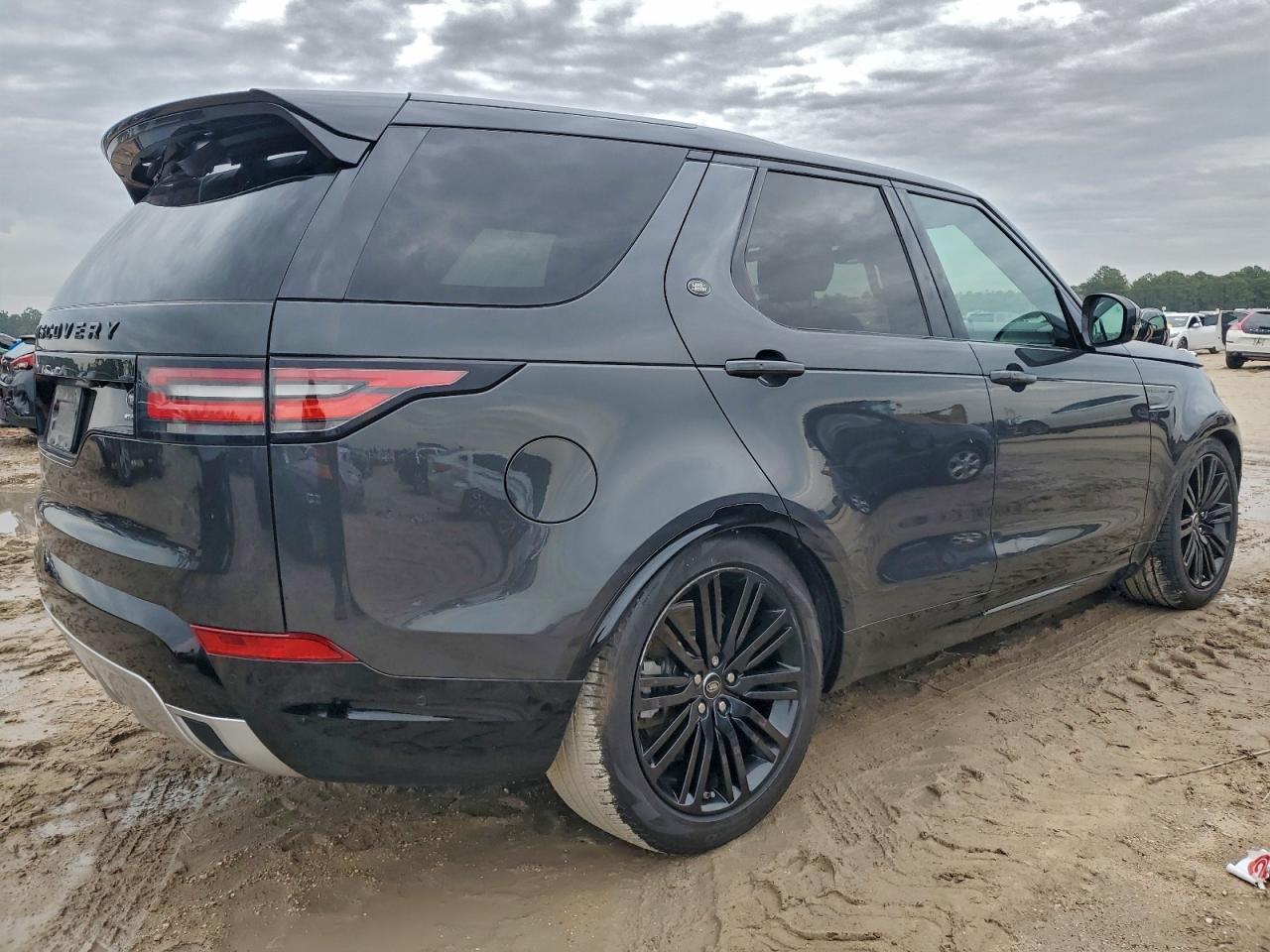 Land Rover Discovery Hse Image 2