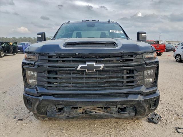 Chevrolet Silverado K2500 Custom Image 12