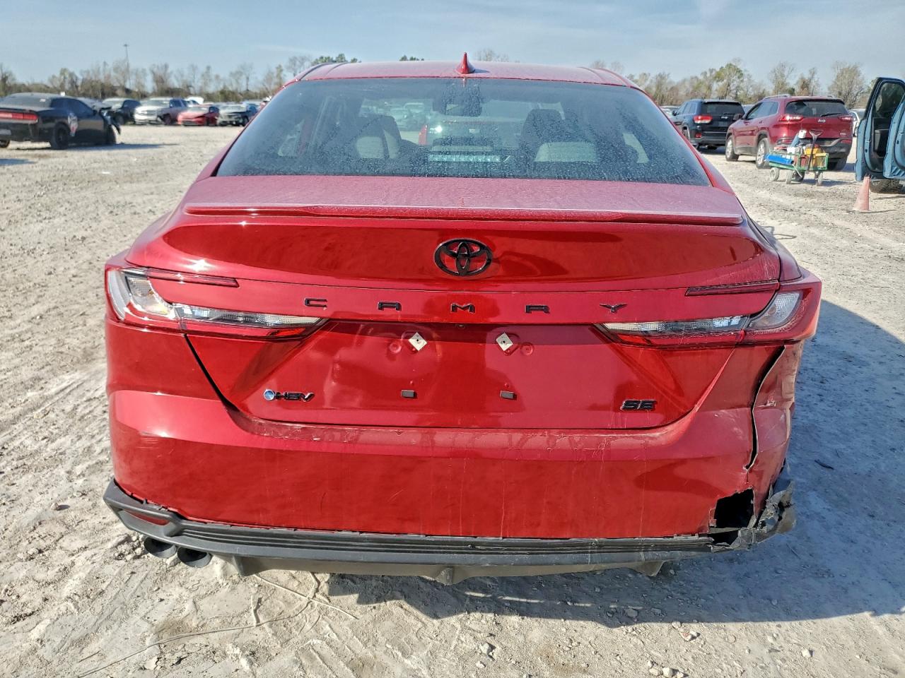 Toyota Camry Xse Image 12