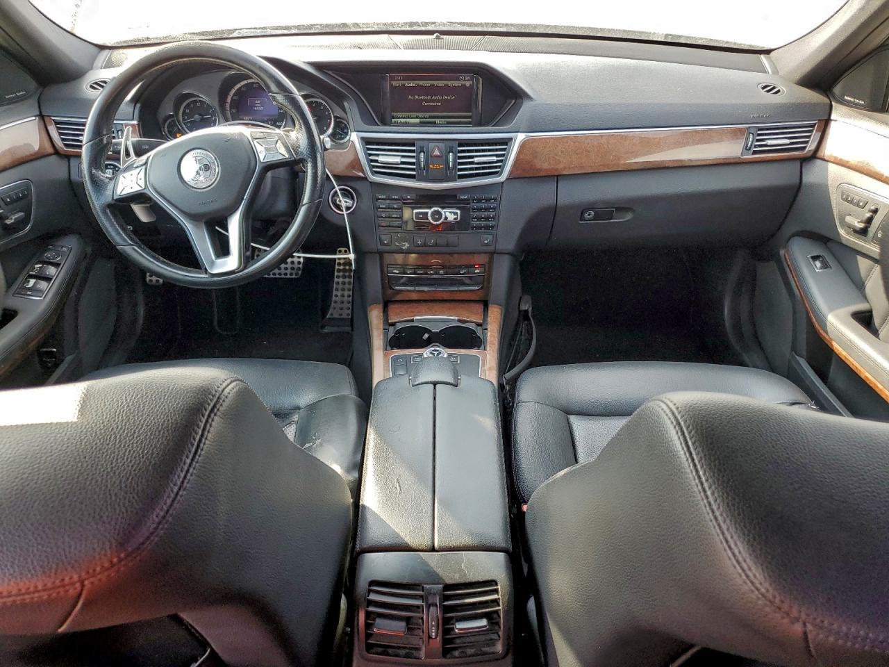 Mercedes-Benz E-Class 350 Image 9