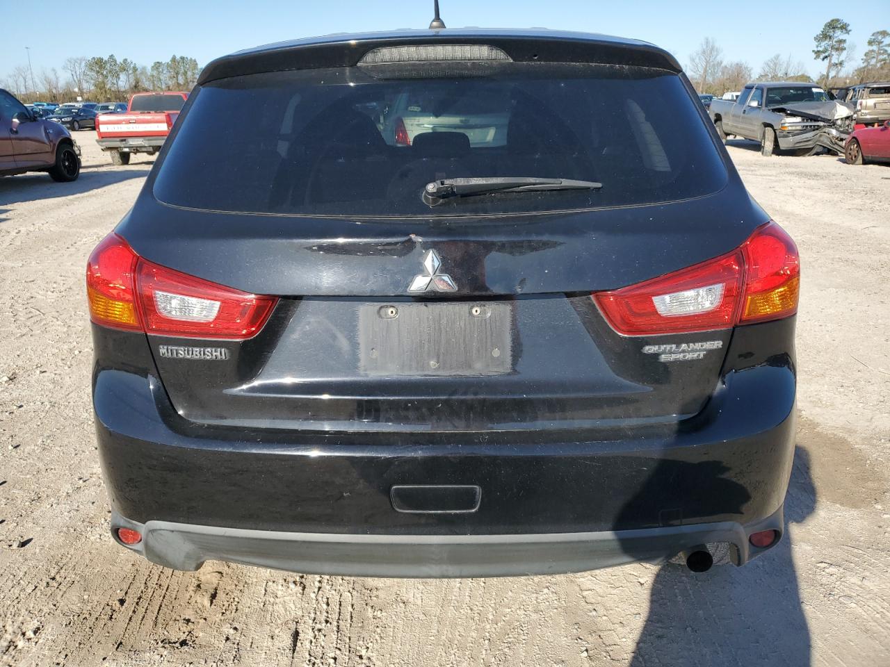 Mitsubishi Outlander Es Image 12