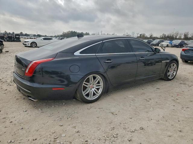 Jaguar XJ Portfolio Image 2
