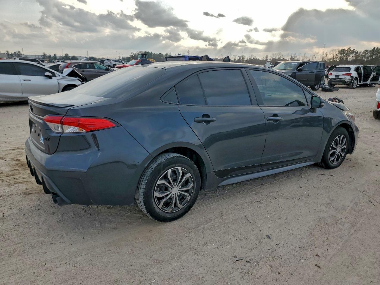 Toyota Corolla Se Image 11