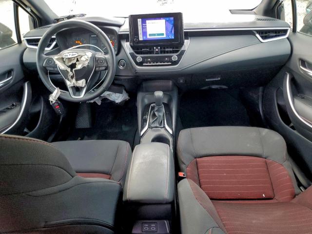 Toyota Corolla Se Image 8